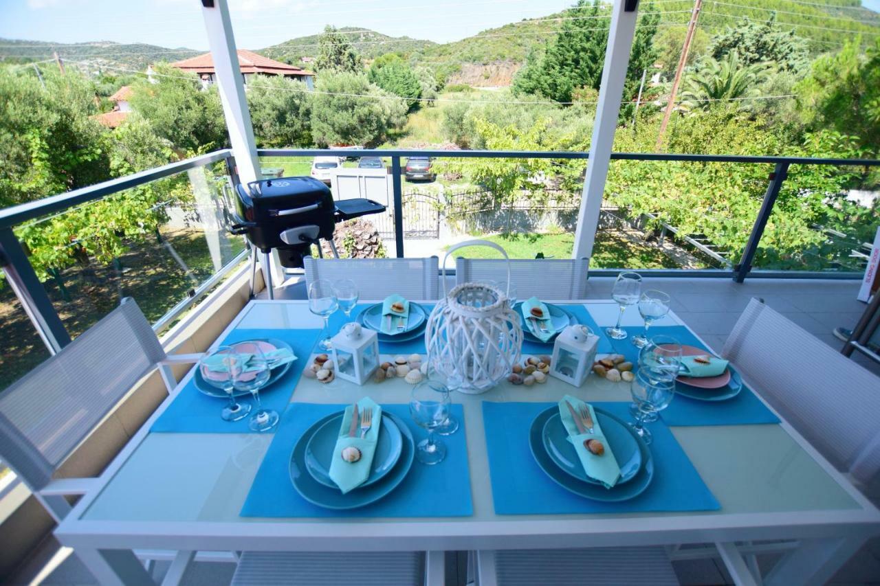 V Luxury Suites Toroni 3 Екстериор снимка