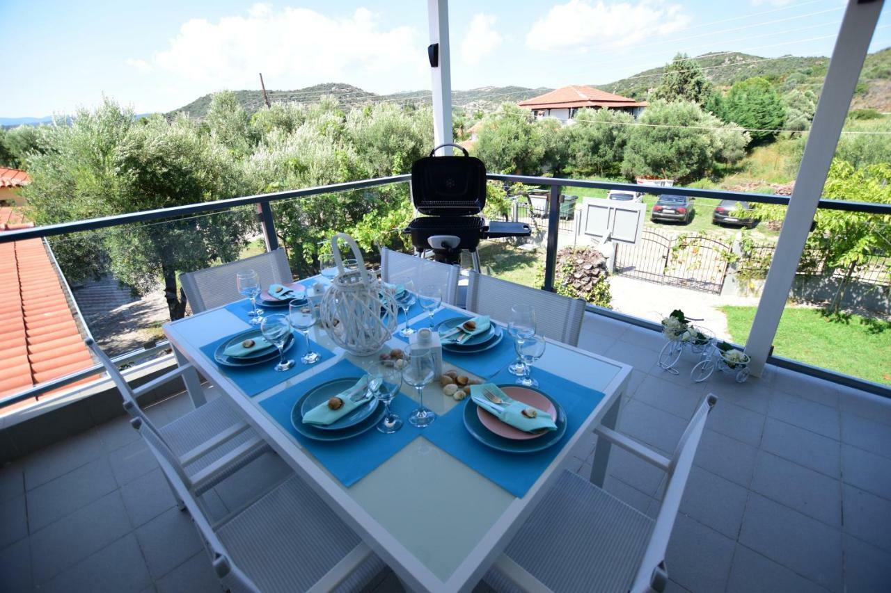 V Luxury Suites Toroni 3 Екстериор снимка