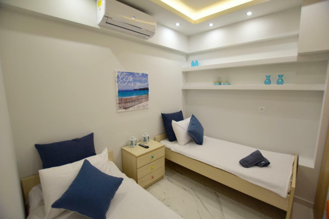 V Luxury Suites Toroni 3 Екстериор снимка